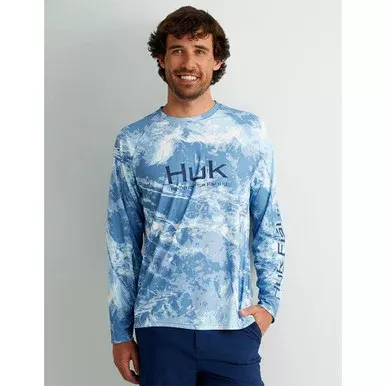 Huk Men’s Mossy Oak Pursuit Performance Long Sleeve Crew Shirt Stormwater Spindrift Medium